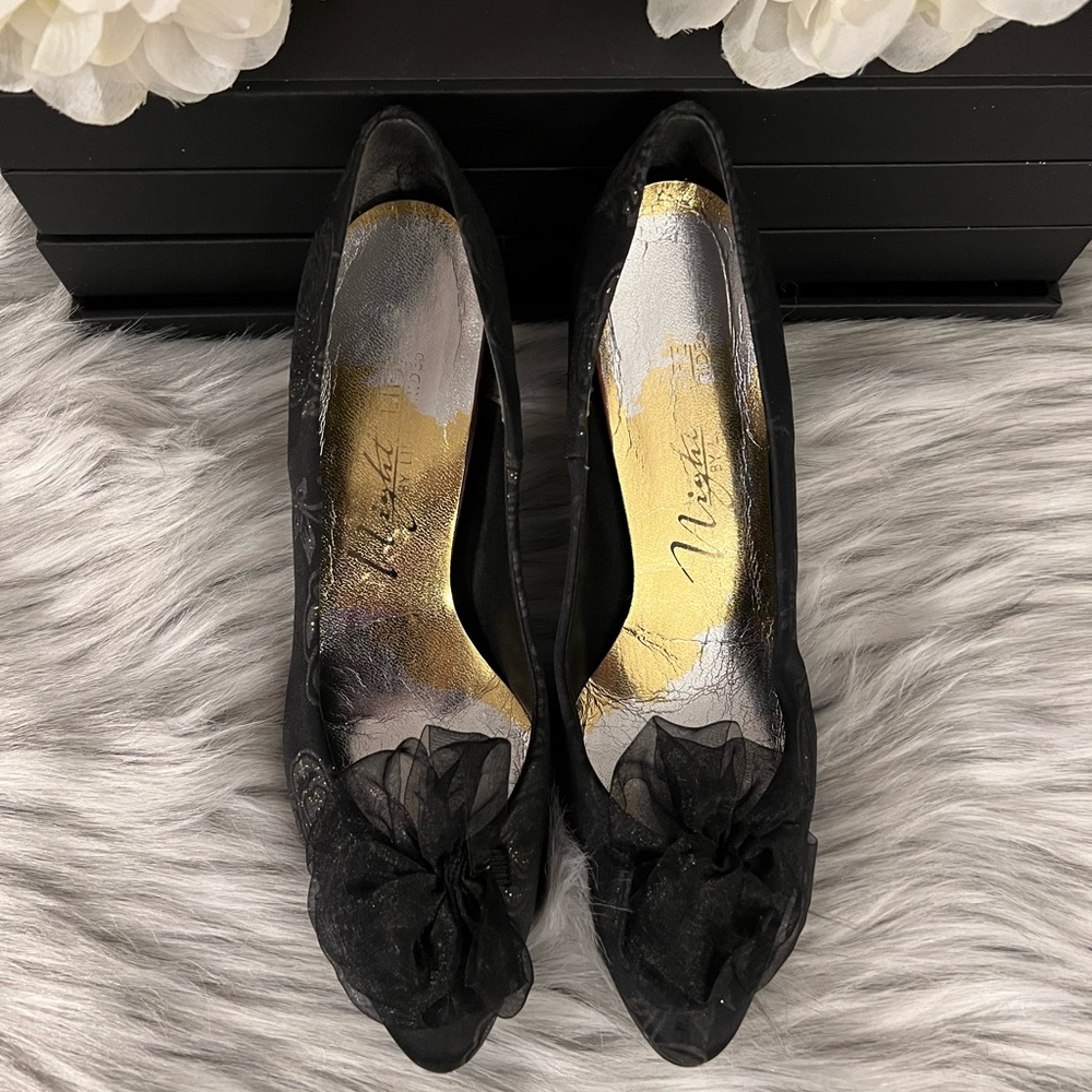 Night Life by Life Stride  👠 Black With Glitzy Gold High Heels
